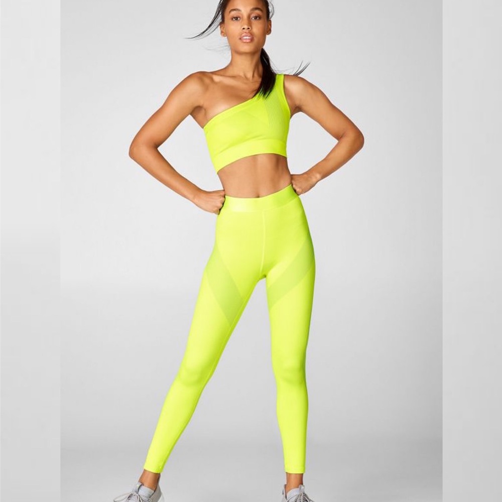 Fabletics // Rhythm 2-Piece Outfit